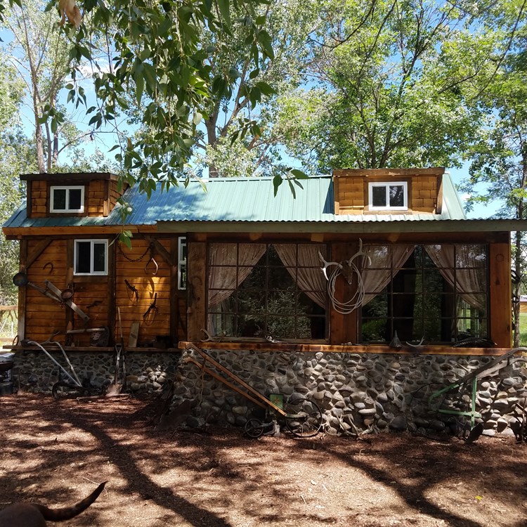 Proven Money Maker!!!  Wonderful, Cozy Mountain style Tiny Home for Sale - Image 2 Thumbnail