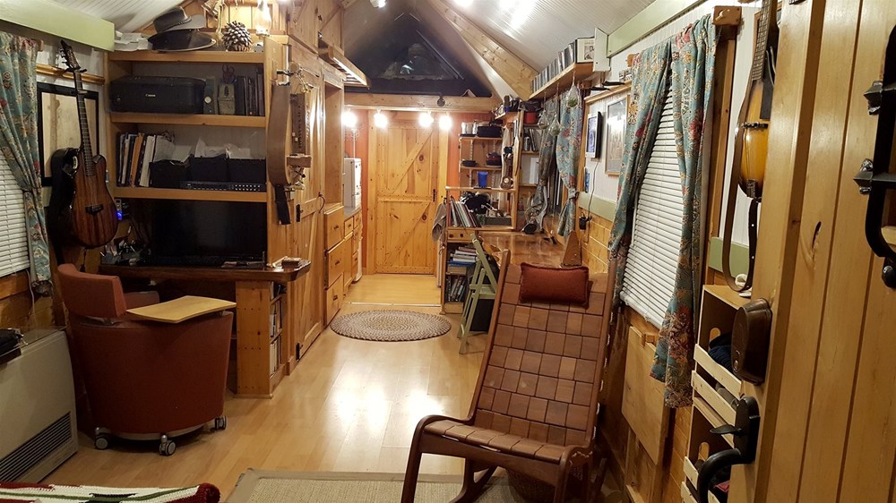 36' Tiny House on Wheels - Image 4 Thumbnail