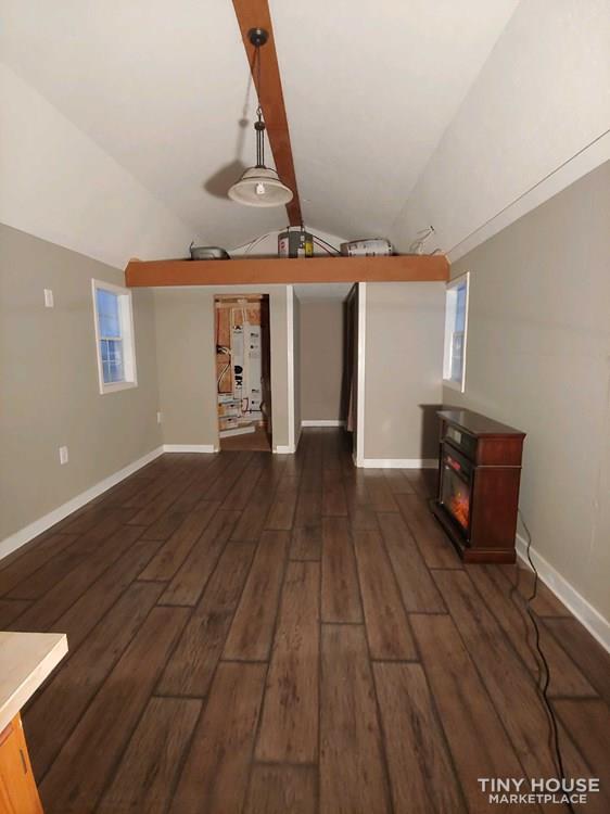 2018-ALL NEW! 32'x12' + 2 lofts, Bay Windows, Covered Front Porch - Image 3 Thumbnail