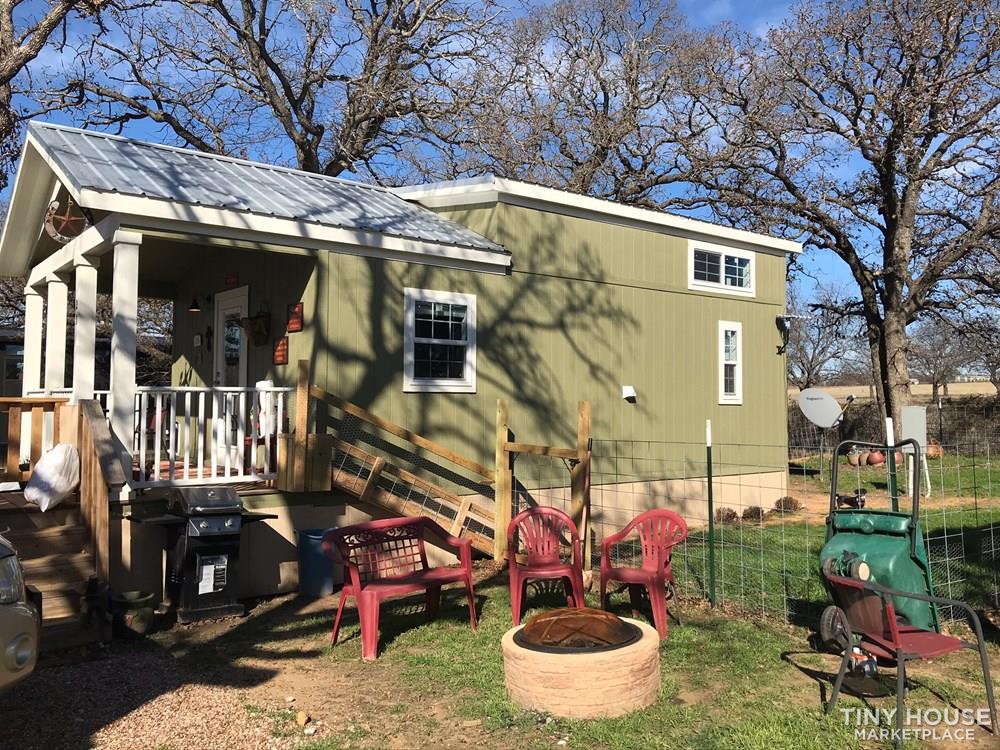 2018 Athens 15’x32’ Like New