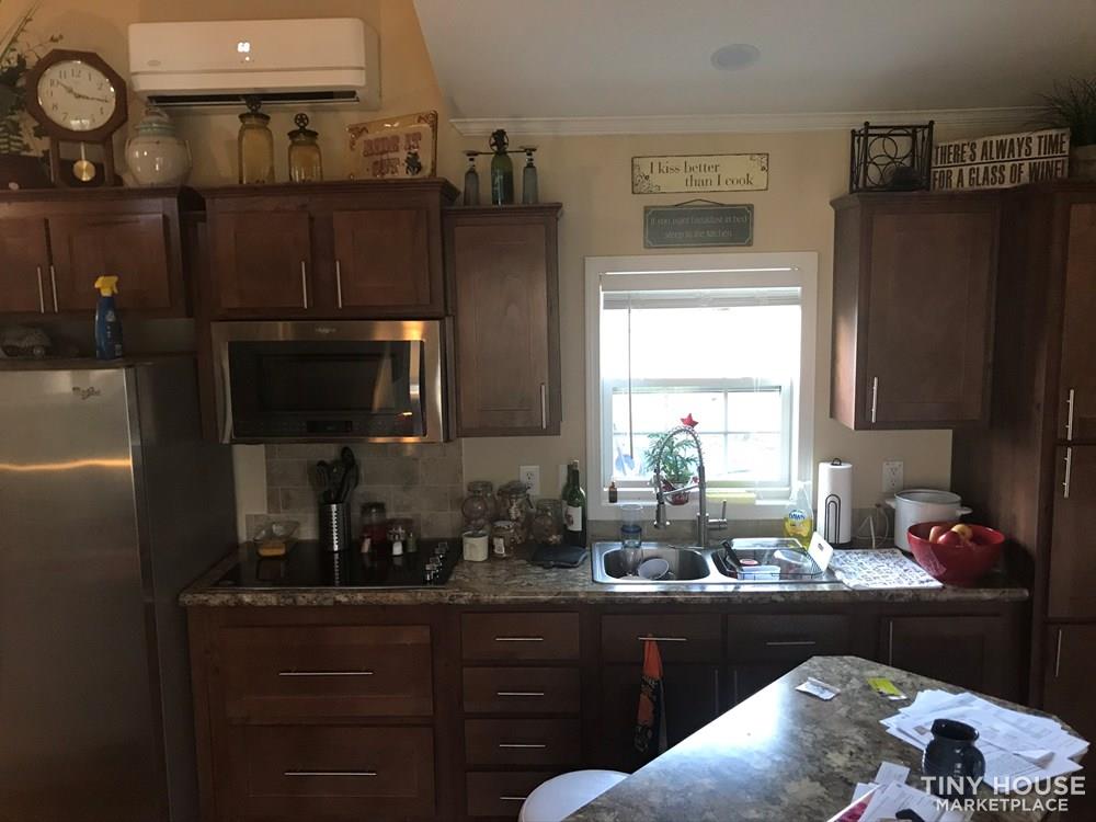 2018 Athens 15’x32’ Like New - Image 4 Thumbnail