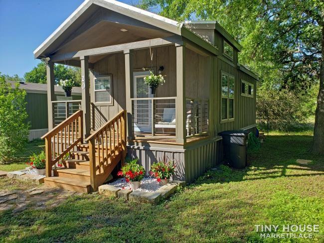 2018 Athens 630 in established Austin Community