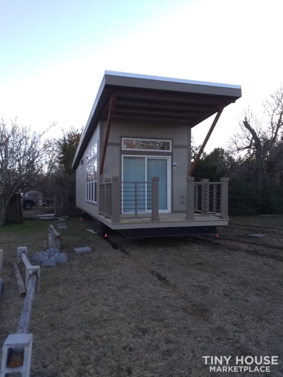 2018 Athens Park Model Tiny Home, Model APS 536 MS, with extras - Image 3 Thumbnail