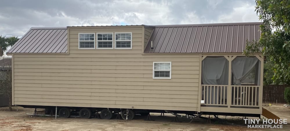 2018 Custom Built 37' Tiny Home Trailer 1 bedroom w/ sleeping loft  - Image 2 Thumbnail