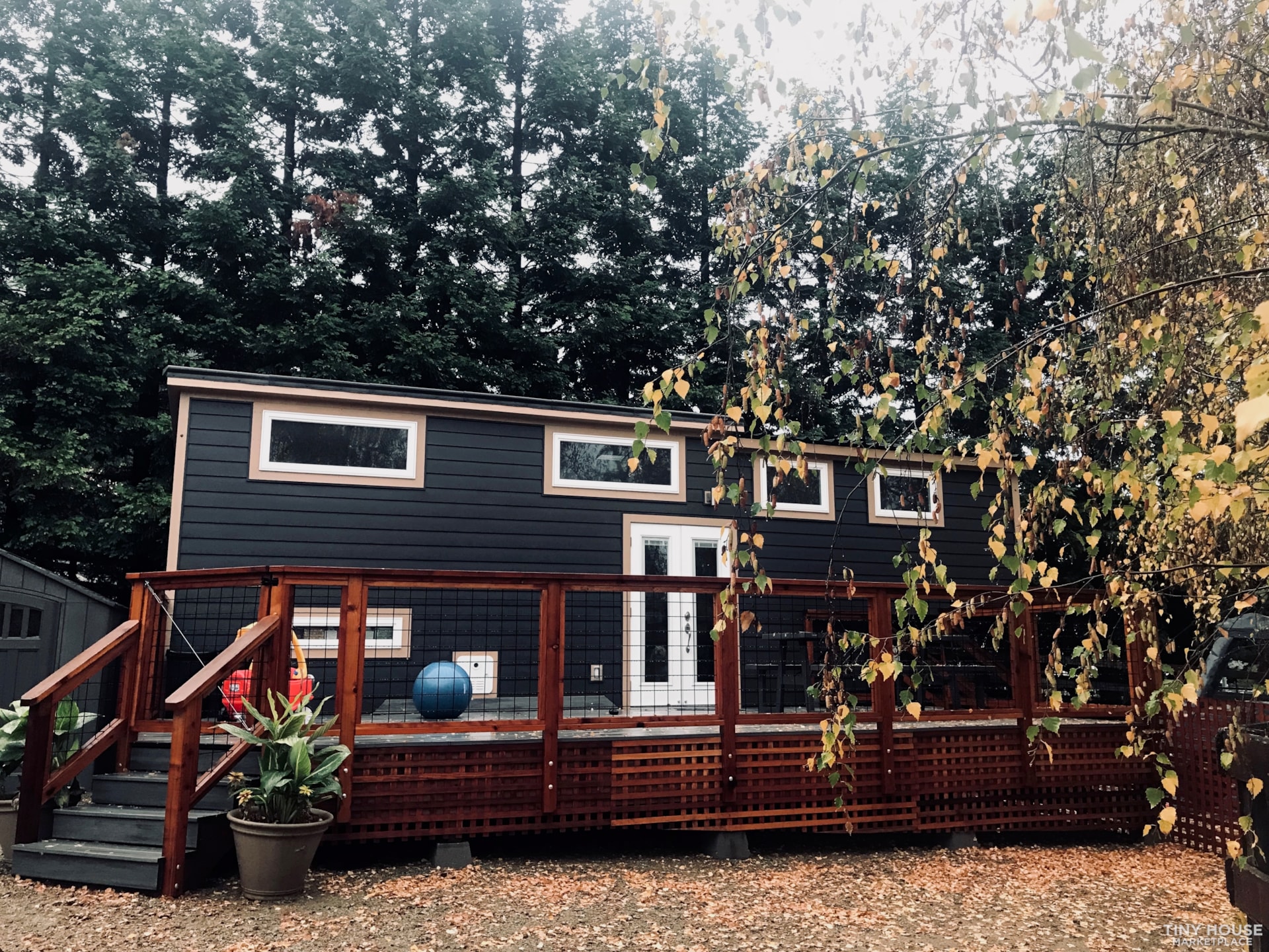 2018 Tiny House Chattanooga Lookout 33' RVIA Certified THOW  - Image 1 Thumbnail