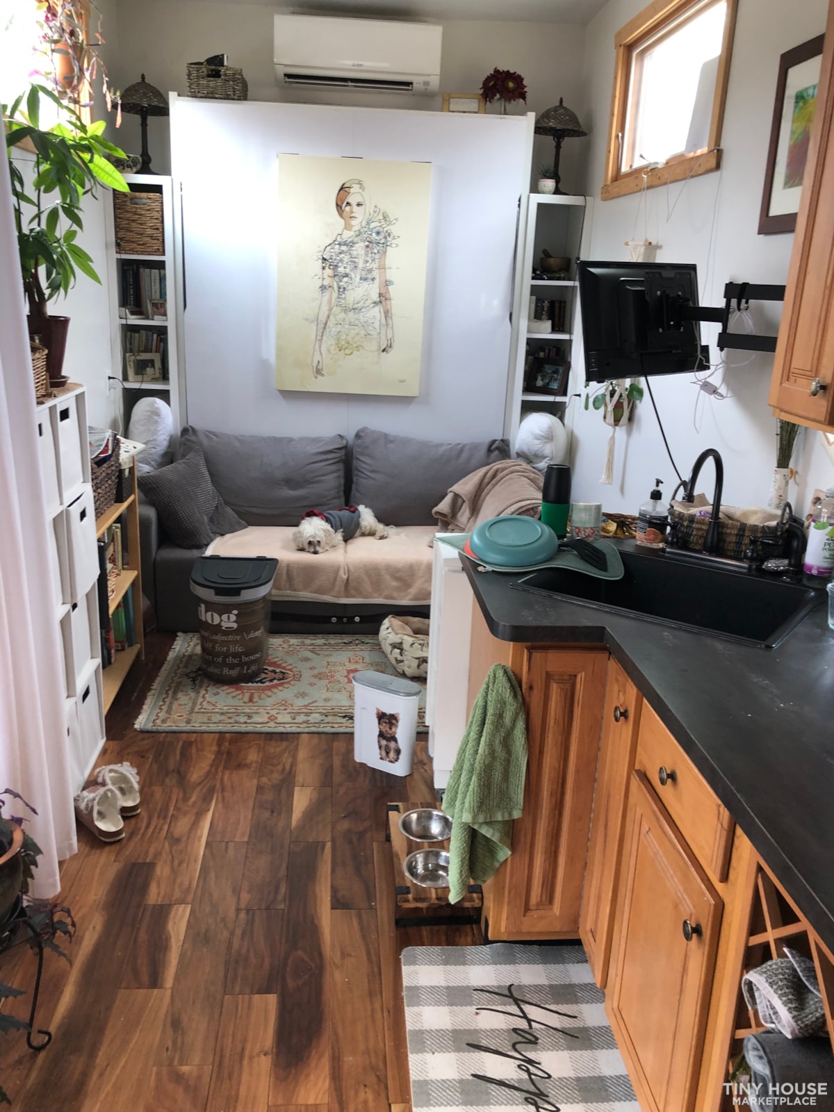 2018 updated lovely Tiny Home on Wheels on custom triple axle trailer,   - Image 3 Thumbnail