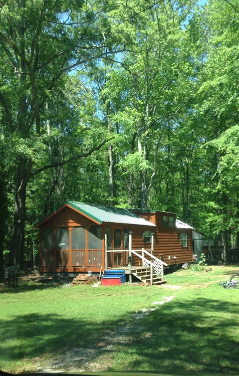 Tiny House w/ 2 bedrooms and loft