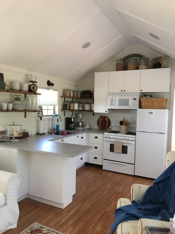 Park Model Tiny House - Image 3 Thumbnail