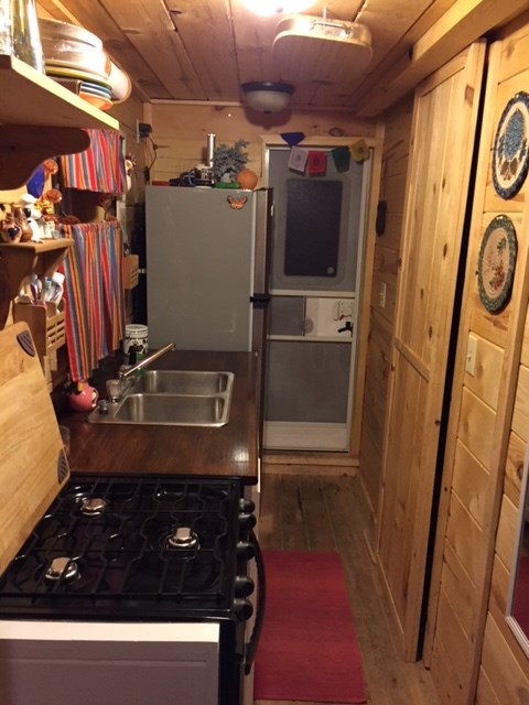 Custom 18' Tiny House on Wheels in Durango, CO - Image 3 Thumbnail