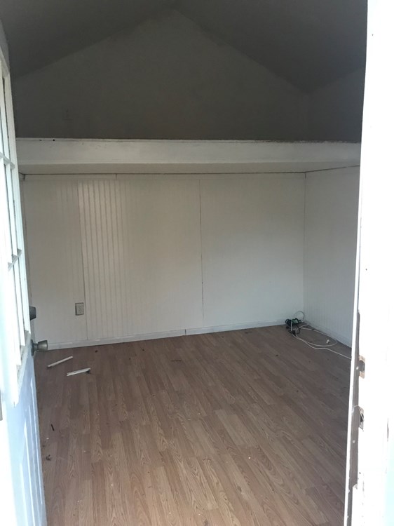 Tiny home/studio - Image 2 Thumbnail