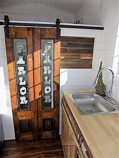 @@@ TINY HOUSE ON WHEELS LETS MAKE A DEAL (26,999) OBO@@@ - Image 2 Thumbnail