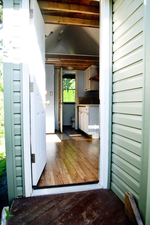 Energy-Efficient Tiny House - Move-In Ready - $27,000 - Image 2 Thumbnail