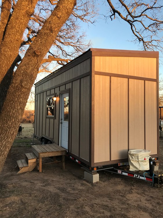 Brand New 22 ft tiny house on wheels - Image 1 Thumbnail