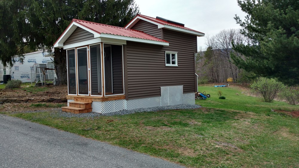 Tiny House For Cabin On Wheels Sold Tiny Cabin On Wheels Sold 1