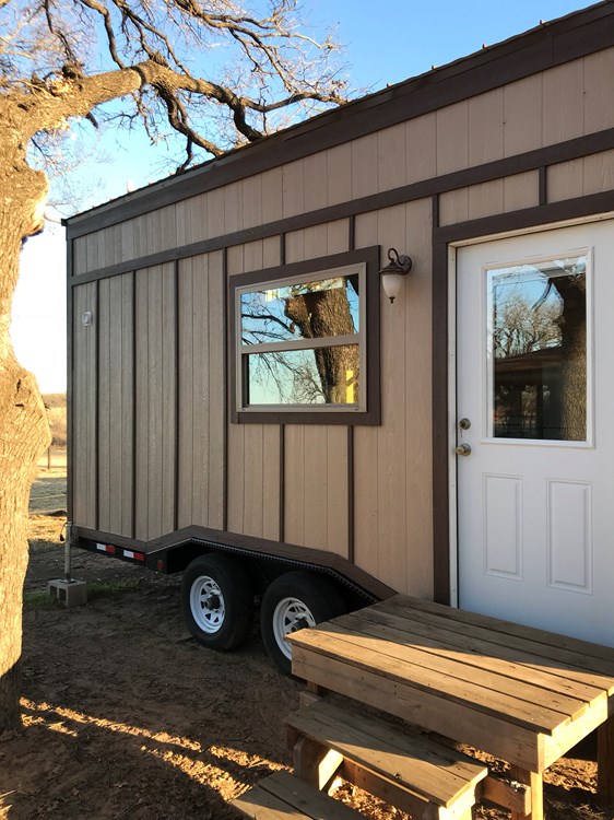 Brand New 22 ft tiny house on wheels - Image 3 Thumbnail