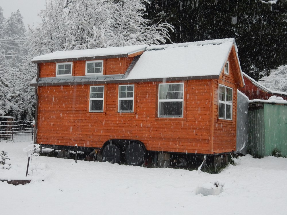 Tiny House on Wheels - Image 4 Thumbnail