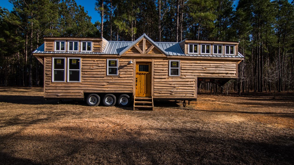 Rustic Goosneck Tinyhouse 39ft