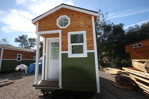 9 x 22 NW Bungalow Tiny House professionally built w/ sleeps upto 4 loft laundry toilet full kitchen and appliances - Image 3 Thumbnail