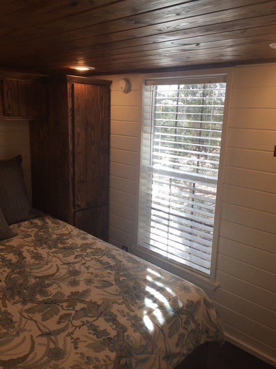 Tiny home for Sale - Image 4 Thumbnail