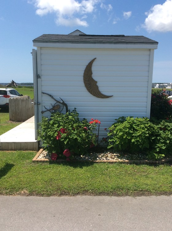 Coastal North Carolina Riverfront Tiny House - Image 2 Thumbnail