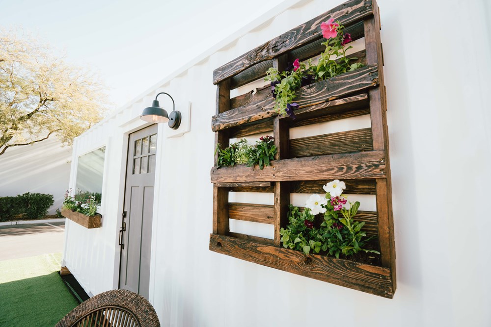20' Custom Shipping Container Tiny Home - Image 2 Thumbnail