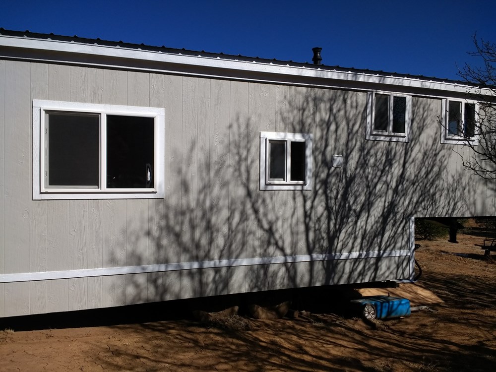 Tiny House with Private Bedroom plus Sleeping Loft - Image 4 Thumbnail