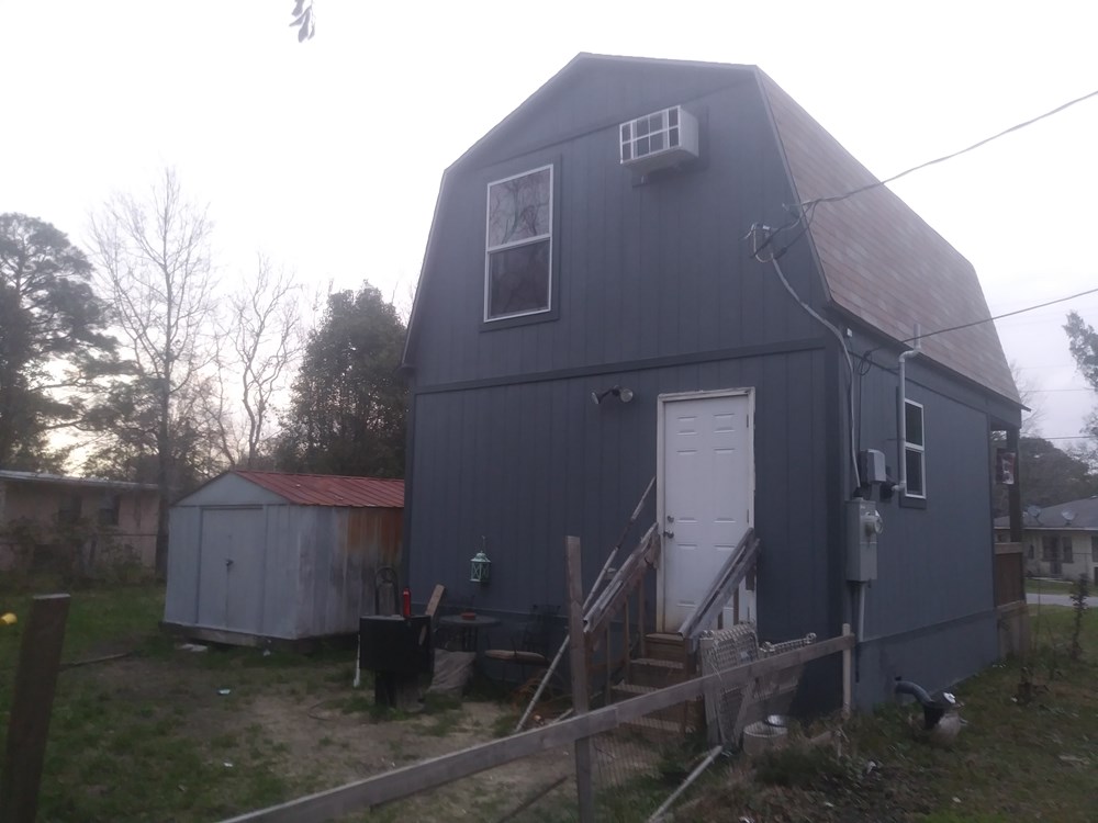 608sq ft. 2 Story with Land - Image 3 Thumbnail