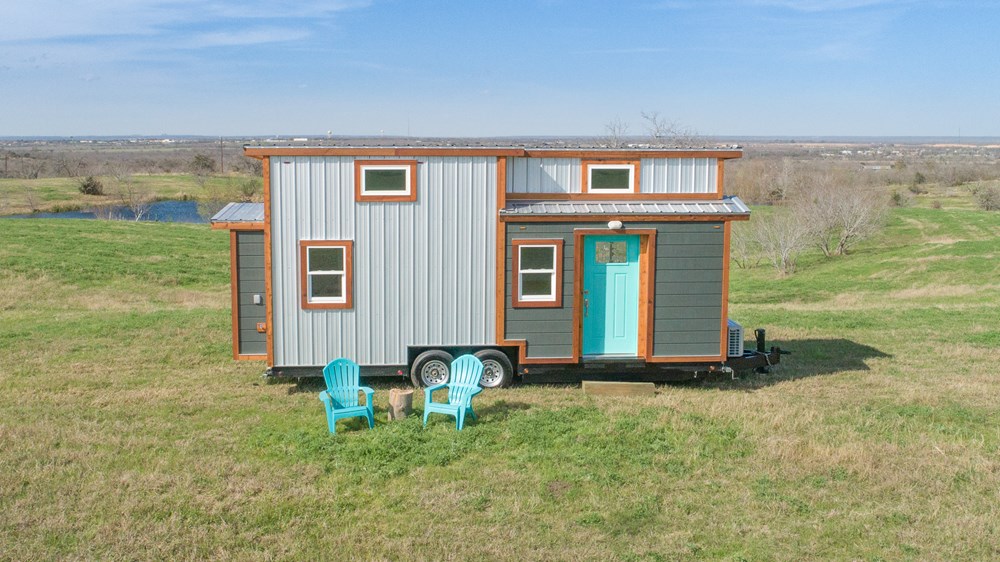 Reduced - 24' Trailblazer - TURNKEY - Image 3 Thumbnail