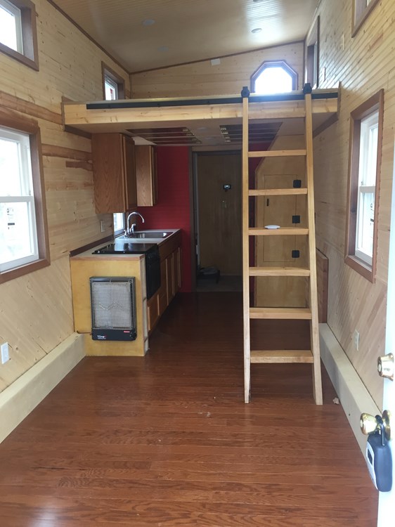 Tiny House - Image 3 Thumbnail