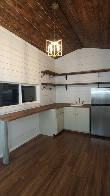 Custom Tiny House - Image 3 Thumbnail