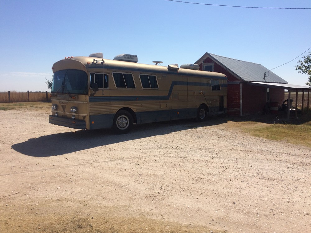 35 foot GMC Bus Conversion - Image 2 Thumbnail