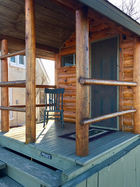 Tiny Cabin/Extra bedroom/art or music studio  - Image 3 Thumbnail