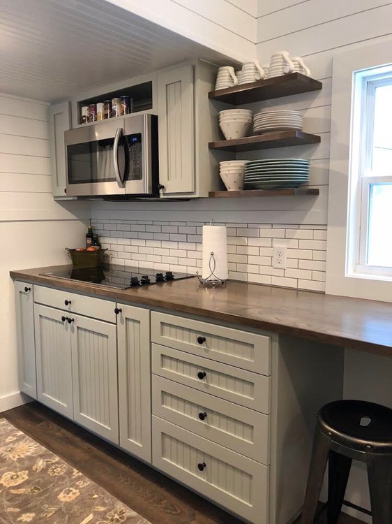 Spacious  Tiny House - Image 3 Thumbnail