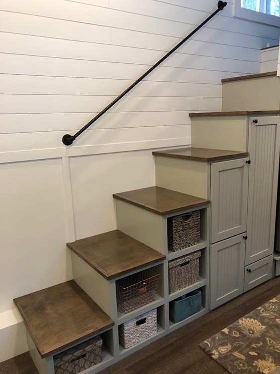 Spacious  Tiny House - Image 4 Thumbnail