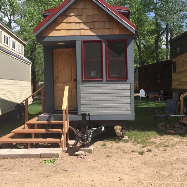 Tiny Home On Wheels - Image 1 Thumbnail
