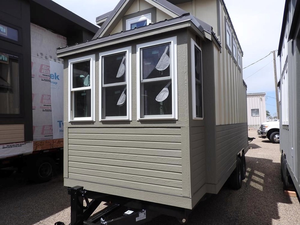 Tiny Home On Wheels  - Image 2 Thumbnail