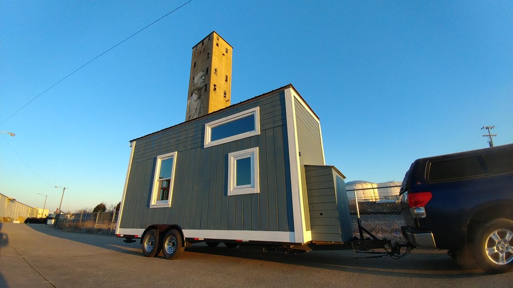 Affordable tiny house! - Image 1 Thumbnail