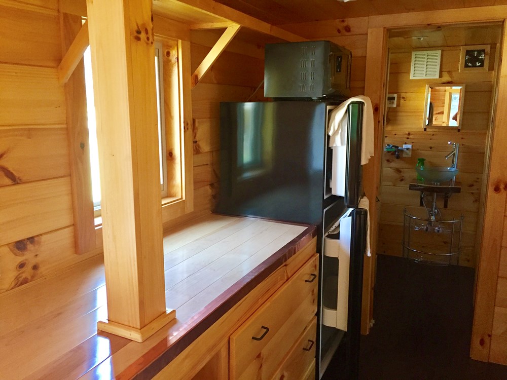 Custom Cider Box Tiny House - Image 4 Thumbnail
