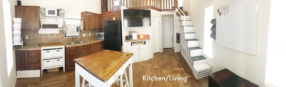 Athens Park Model “Tiny House Mansion” FSBO **CLEAR TITLE** SALE PENDING - Image 4 Thumbnail
