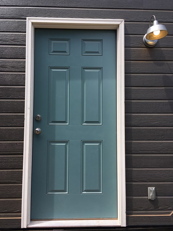 Beautiful 28ft Custom Tiny House - Image 3 Thumbnail