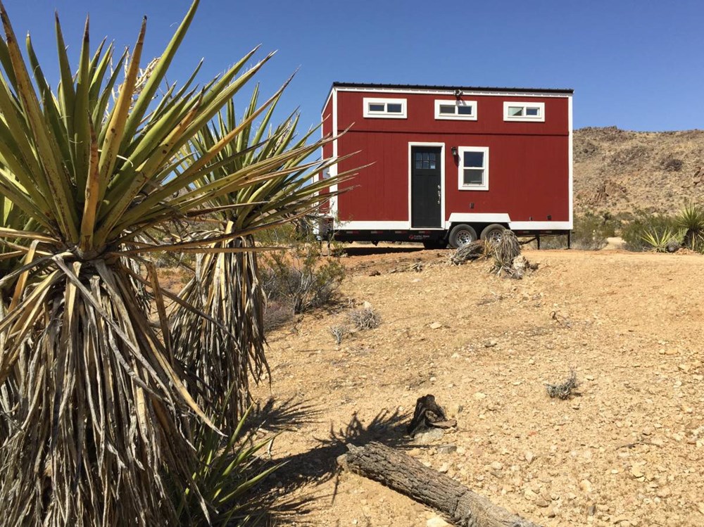 Upper Valley Tiny Home in Joshua Tree, California