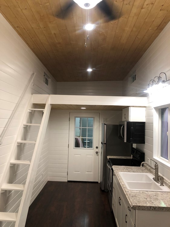 Tiny house  - Image 4 Thumbnail