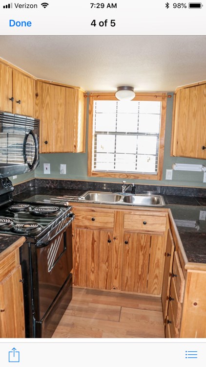 Beautiful cabin-style tiny home 370 sq ft - Image 2 Thumbnail