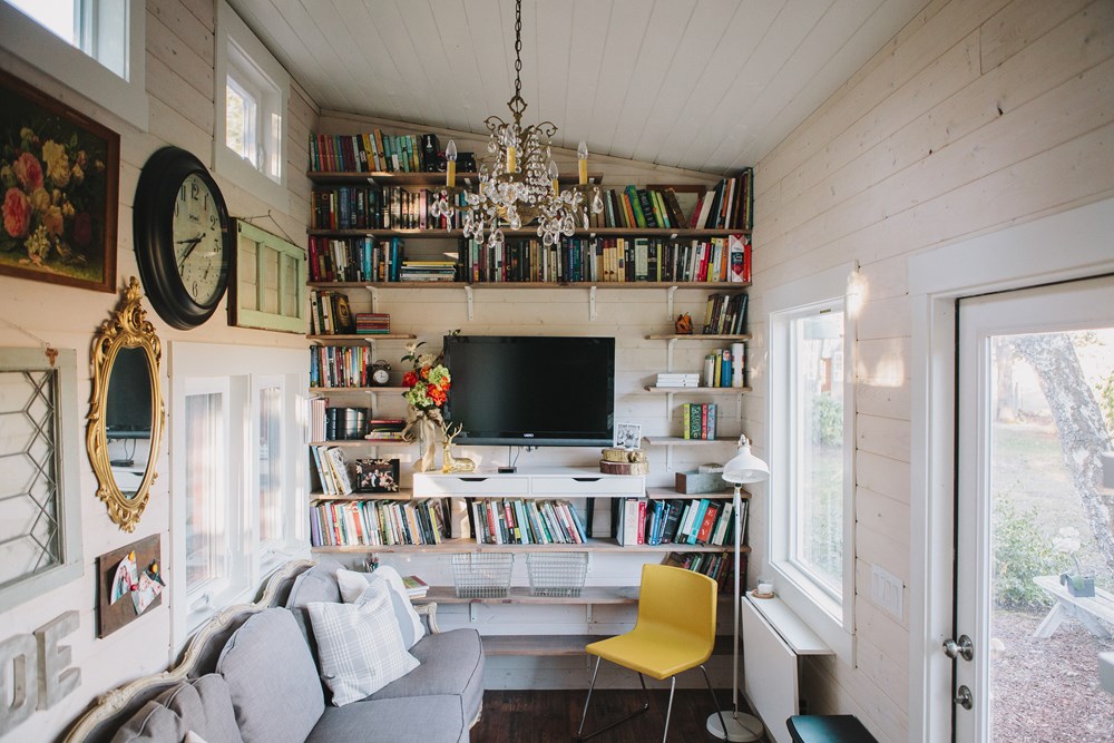Beautiful Tiny Home  Portland, OR - Image 4 Thumbnail