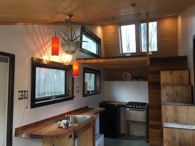 16 foot Tiny House on a Trailer - Image 2 Thumbnail