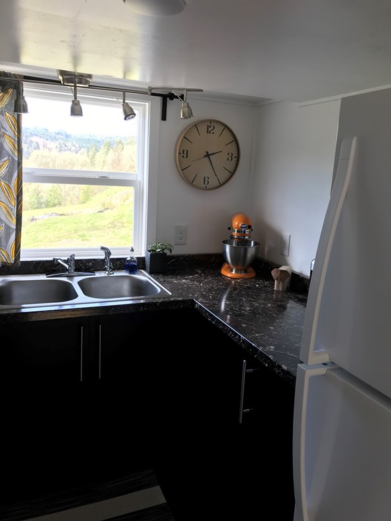 Simply Modern Tiny House On Wheels  - Image 4 Thumbnail