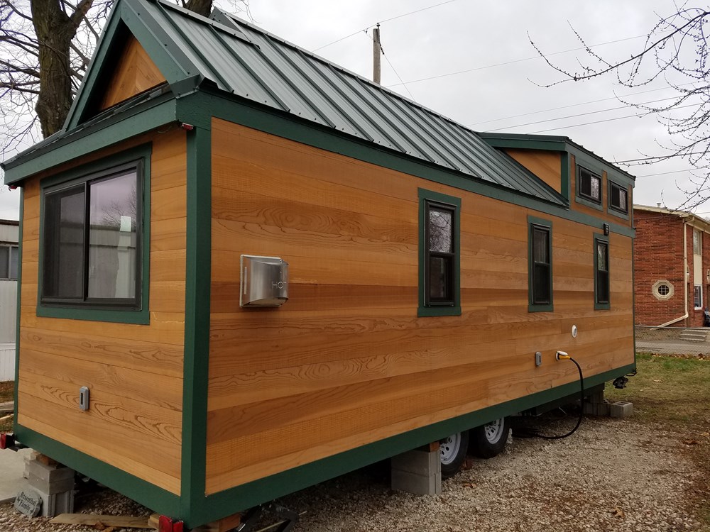 Fully furnished 26 ft Beautiful Tumbleweed - Image 2 Thumbnail