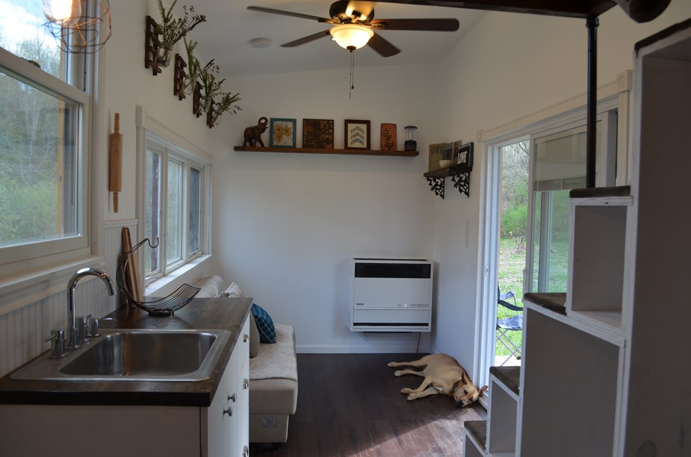 ***PENDING***   Beautiful 25ft Tiny House on Wheels for Sale in Upstate New York - Image 6 Thumbnail