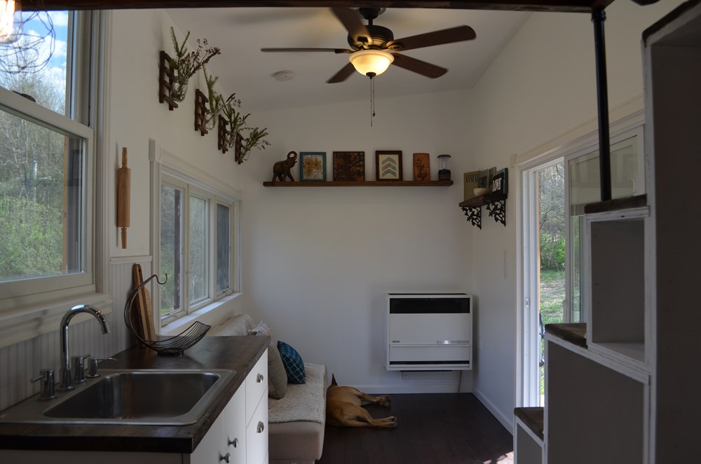 ***PENDING***   Beautiful 25ft Tiny House on Wheels for Sale in Upstate New York - Image 1 Thumbnail