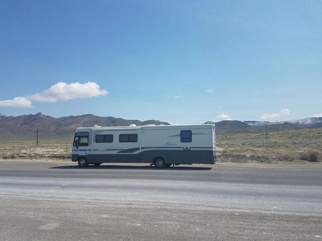 $24,000 OBO - 2000 Winnebago Adventurer